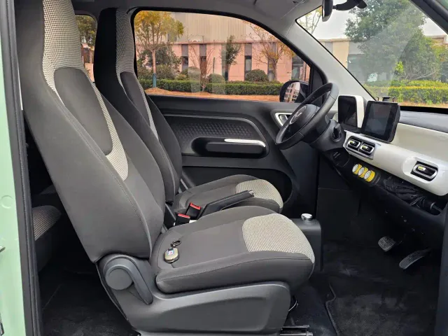 Wuling Hongguang Mini EV — Фото автомобиля 6
