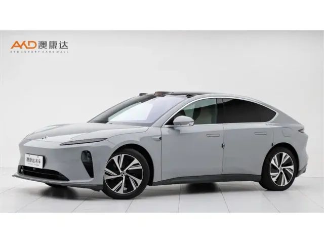 Фотография автомобиля — Nio ET5