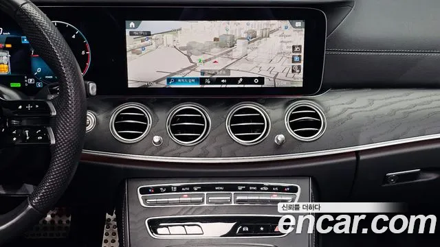 Mercedes-Benz E-Class W213 — Фото автомобиля 22