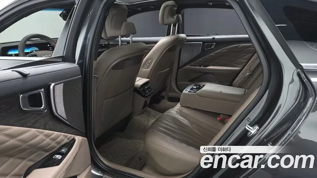 Kia K8 Hybrid — Фото автомобиля 17