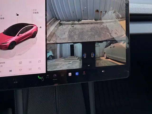 Tesla Model 3 — Фото автомобиля 17