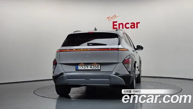 Hyundai Kona Kona Гибрид (SX2) Premium — Фото автомобиля 3