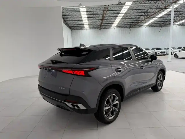 Chery Omoda 5 — Фото автомобиля 7