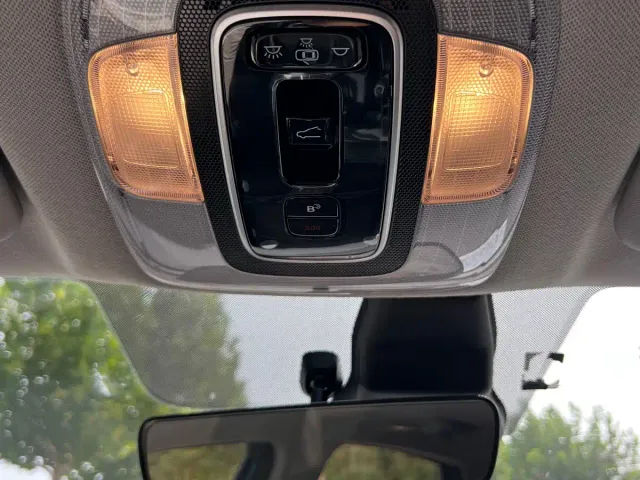 Hyundai Elantra — Фото автомобиля 15