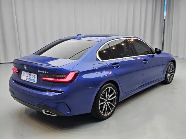BMW 3 Series — Фото автомобиля 6
