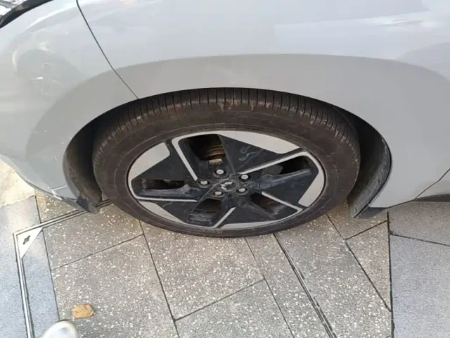 Wuling Starlight — Фото автомобиля 22