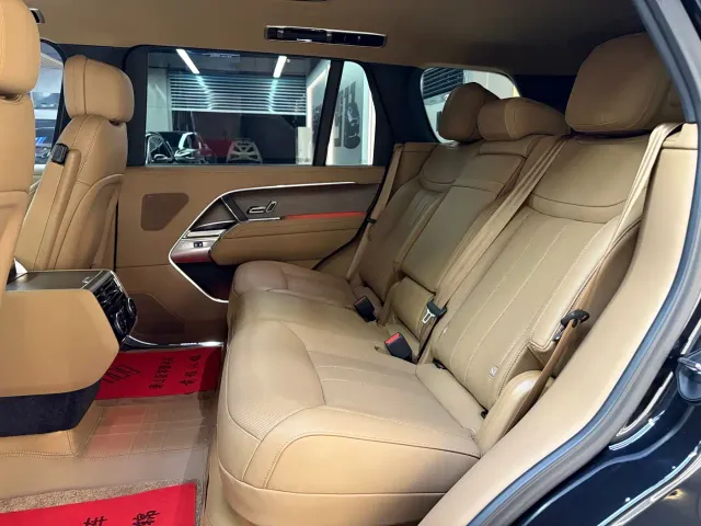 Land Rover Range Rover — Фото автомобиля 18