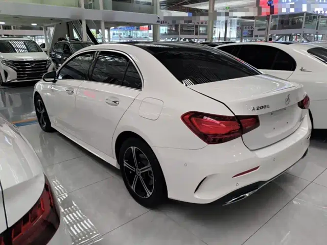 Mercedes-Benz A-Class — Фото автомобиля 4