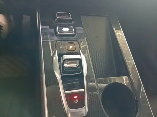 GAC Trumpchi Emkoo — Фото автомобиля 13