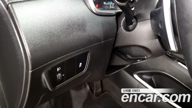 Hyundai Tucson Tucson (NX4) Дизель 2.0 2WD — Фото автомобиля 15