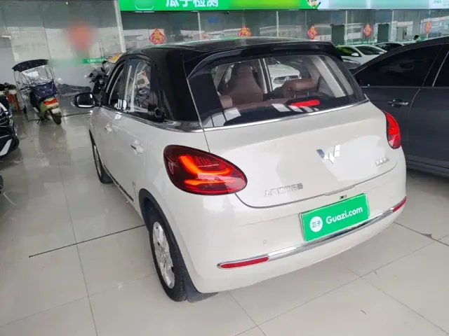 Wuling Bingo — Фото автомобиля 4