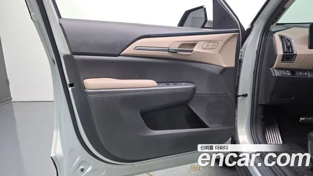 Kia EV5 — Фото автомобиля 24