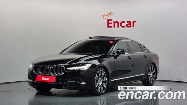 Фотография автомобиля — Volvo S90