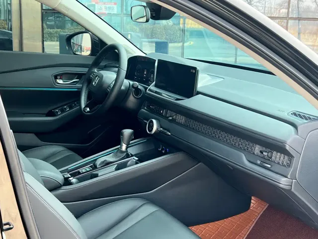 Honda Accord — Фото автомобиля 9
