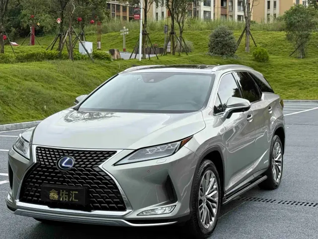 Lexus RX — Фото автомобиля 3