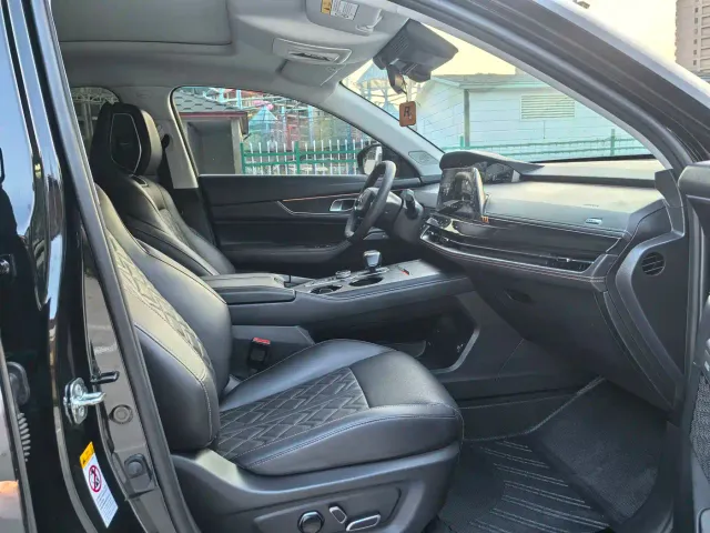 Changan Changan UNI-K iDD 2022 Blue Whale iDD 130km 1.5T Premium — Фото автомобиля 11