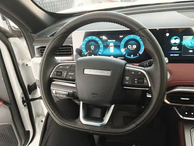 Jetour X70 Plus — Фото автомобиля 10