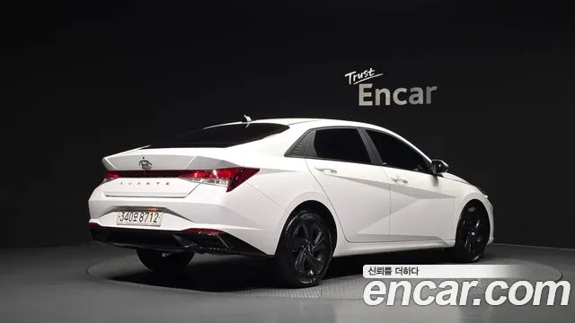 Hyundai AVANTE Avante (CN7) — Фото автомобиля 2