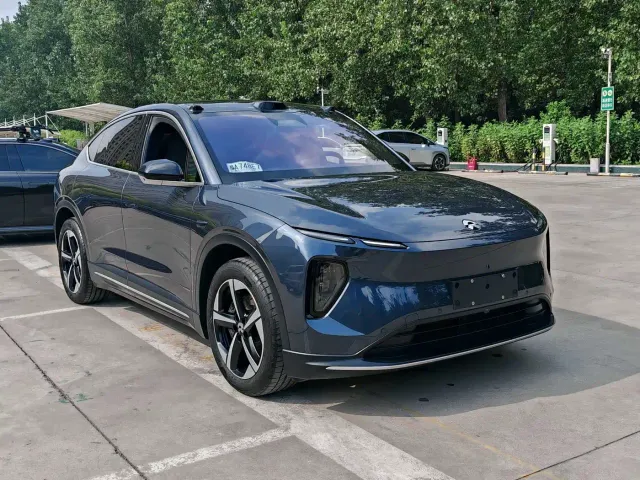 Nio EC6 — Фото автомобиля 10