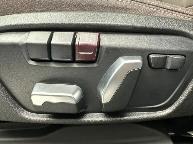 BMW X1 — Фото автомобиля 12