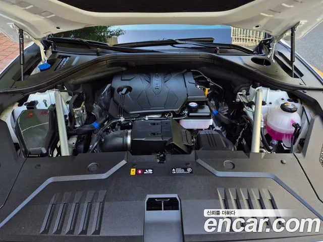 Genesis GV70 2.5T Бензин AWD — Фото автомобиля 20
