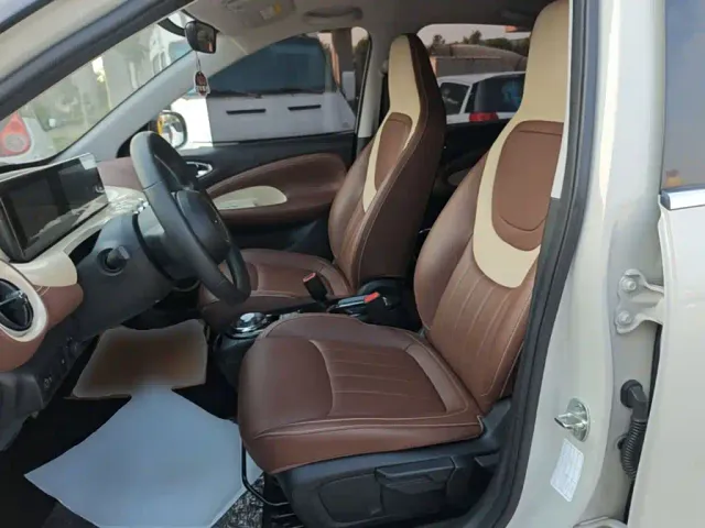 Wuling Bingo — Фото автомобиля 14
