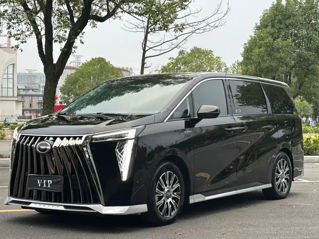 Фотография автомобиля — GAC Trumpchi E9