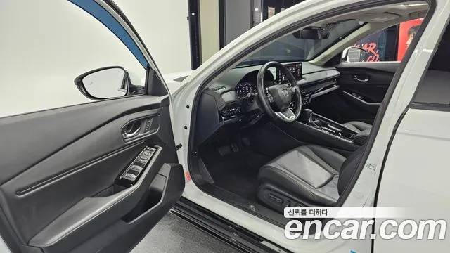 Honda Accord — Фото автомобиля 10