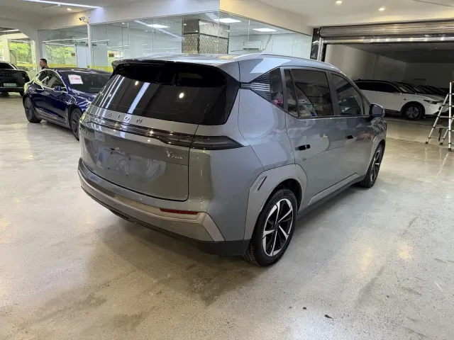 GAC Aion Y — Фото автомобиля 5