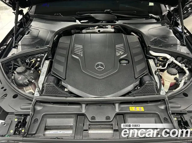 Mercedes-Benz S-Class — Фото автомобиля 17