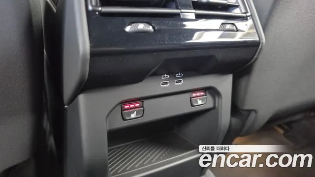 BMW 5 Series G60 — Фото автомобиля 25