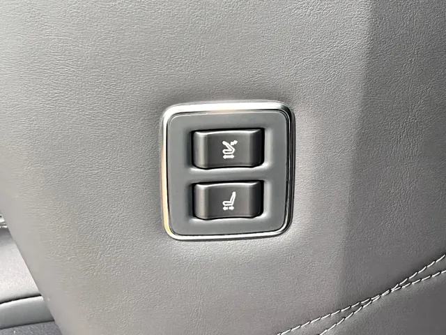 Toyota Vellfire — Фото автомобиля 13