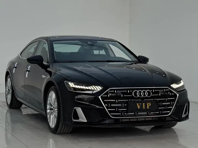 Фотография автомобиля — Audi A7L