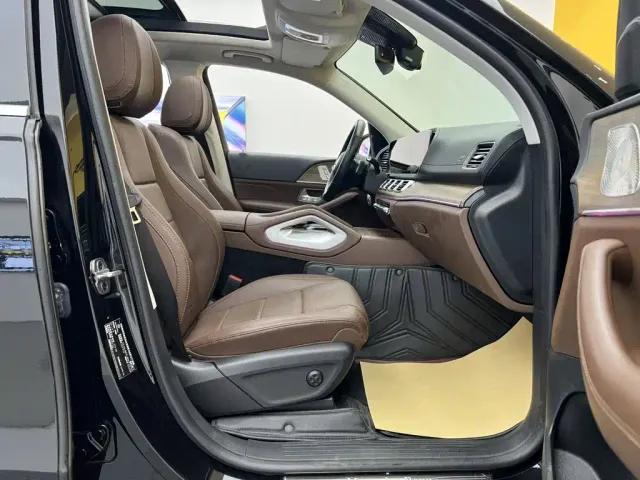 Mercedes-Benz GLE-Class — Фото автомобиля 17