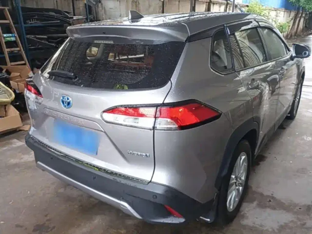 Toyota Corolla Cross — Фото автомобиля 6