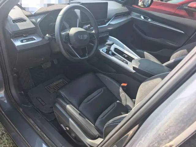 Geely Xingrui — Фото автомобиля 4