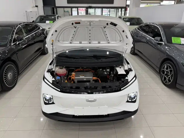 Geely Geometry E Firefly — Фото автомобиля 10