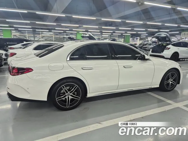 Mercedes-Benz E-Class W214 — Фото автомобиля 4