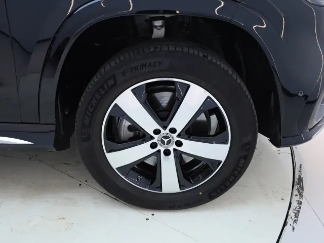 Mercedes-Benz GLS-Class — Фото автомобиля 22