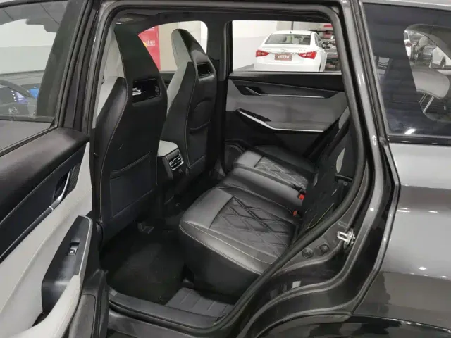 Changan CS75 Plus — Фото автомобиля 15