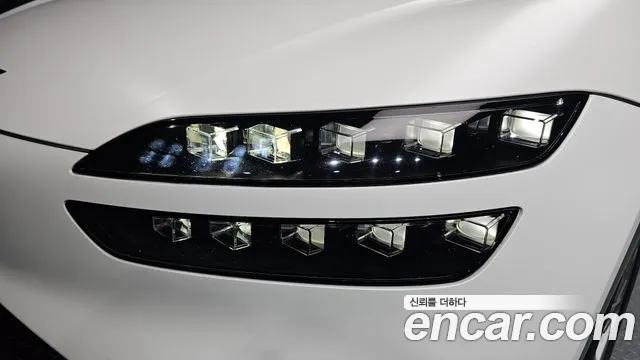 Genesis GV60 — Фото автомобиля 7