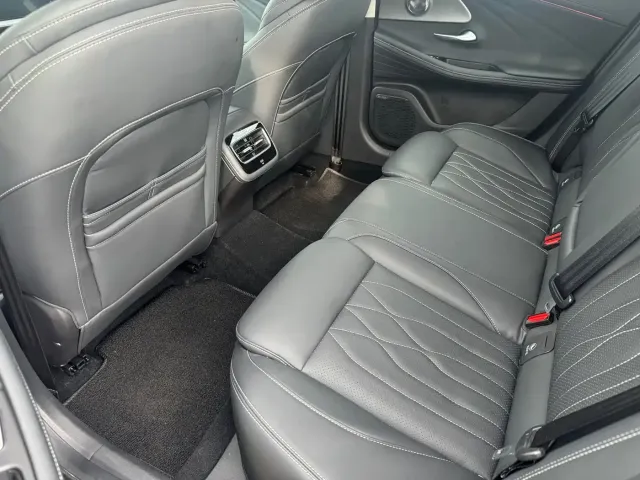 Chery Arrizo 8 — Фото автомобиля 7