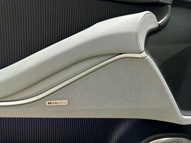 Nio ET5 Touring — Фото автомобиля 14