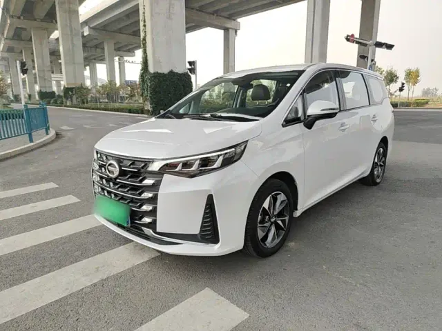 Фотография автомобиля — GAC Trumpchi M6