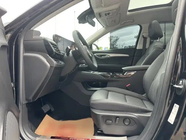 Buick Envision Plus — Фото автомобиля 11