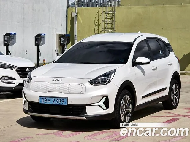 Kia Niro — Фото автомобиля 2