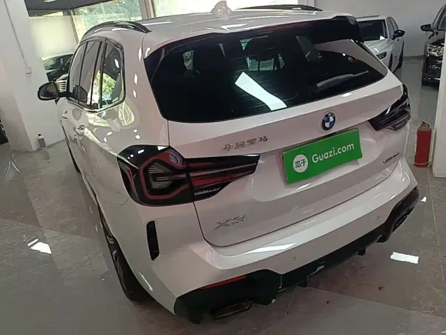 BMW X3 — Фото автомобиля 4