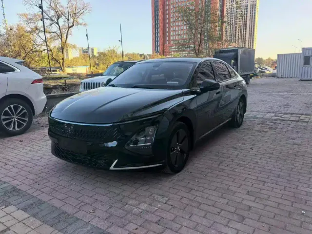 Фотография автомобиля — Wuling Starlight