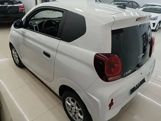 Roewe Clever — Фото автомобиля 4