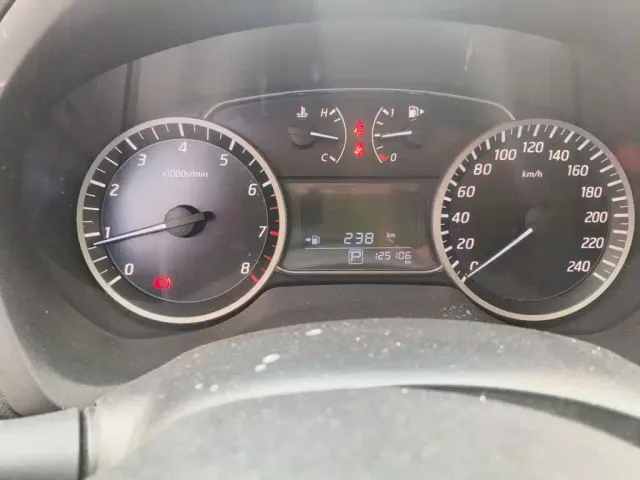 Nissan Sylphy — Фото автомобиля 4